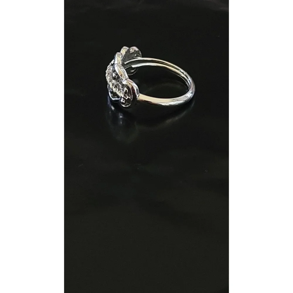 Vintage AVON Silver Tone Scroll Openwork Ring Size 7 -  3.55g